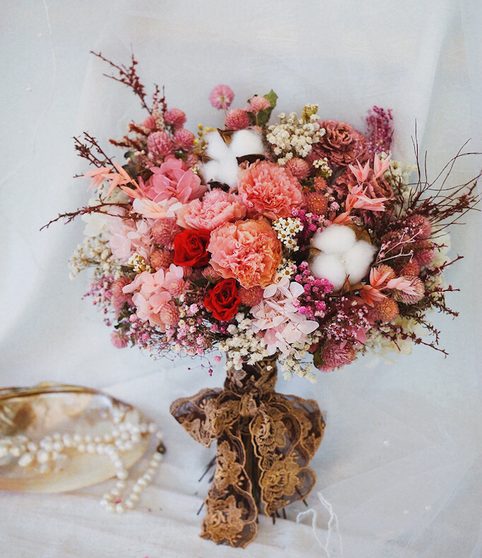 選擇鮮花還是乾燥花好 一次搞懂4種新娘捧花風格 Floral Vintage 花藝風格店