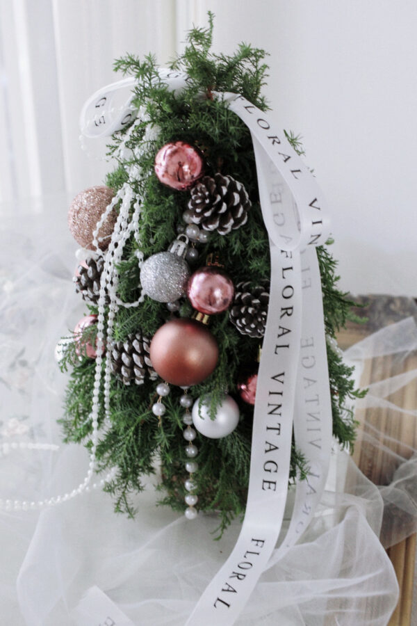 冬季下的雪宛如珍珠般甜美/ White Xmas Tree 雪白聖誕樹課程